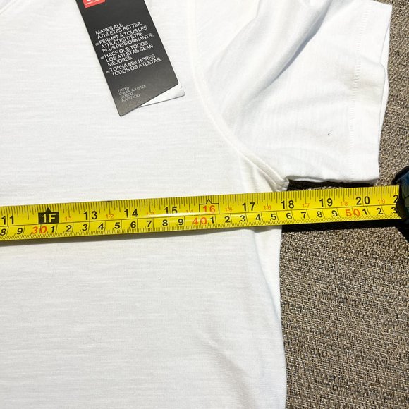 Under Armour V-Neck Sportstyle Tee - Picture 7 of 8